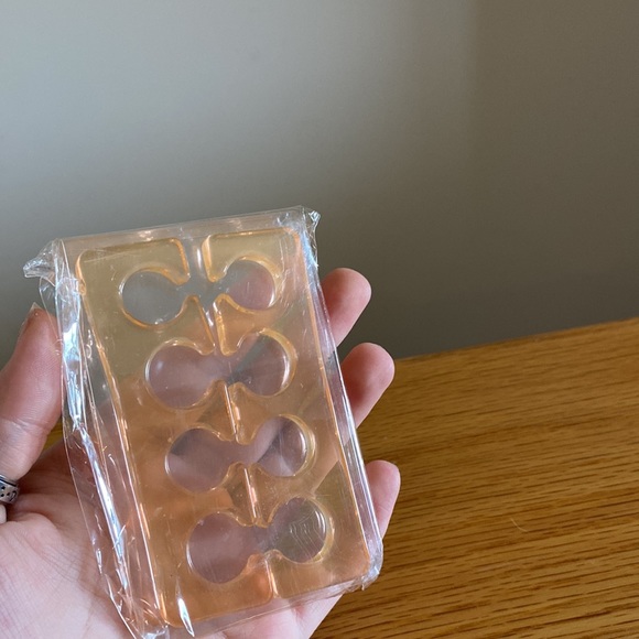 Nail beauty kit! - Picture 4 of 6